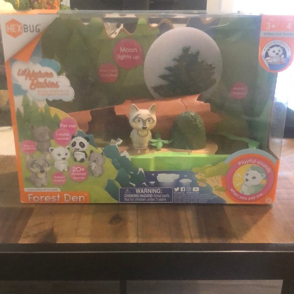 HexBug Forest Den Lil Nature Babies